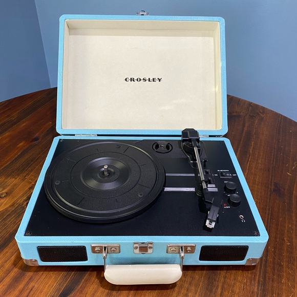 Crosley Other - Crosley CR8005D-TU, Cruiser Deluxe Turntable